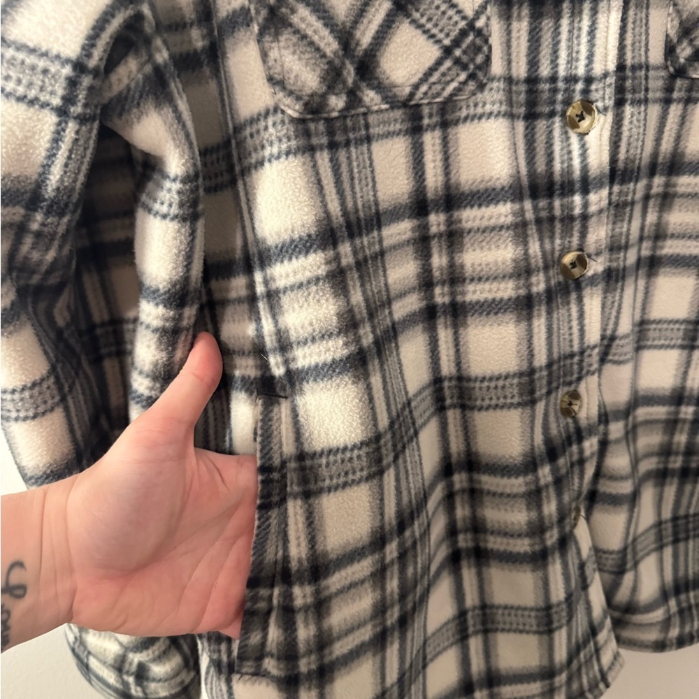 SAGE Collective Plaid Sherpa Lined Shacket Jacket Cream Black XXL - Picture 5 of 9